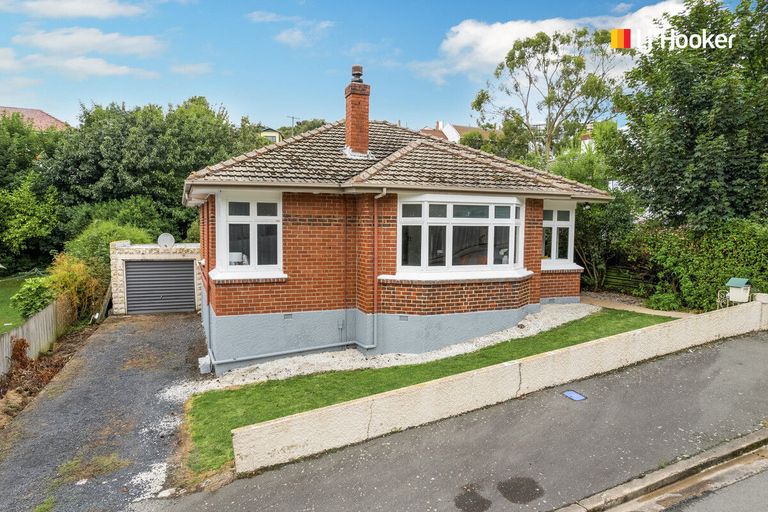 Photo of property in 145 Caversham Valley Road, Calton Hill, Dunedin, 9012