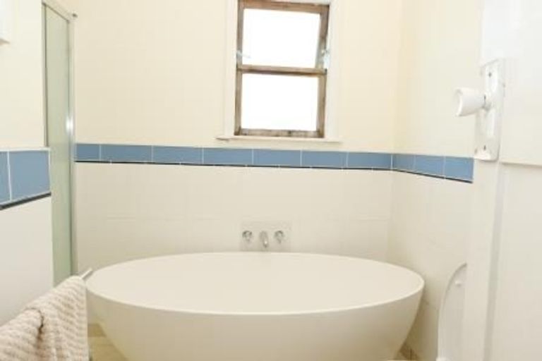 Photo of property in 35 Disley Street, Highbury, Wellington, 6012