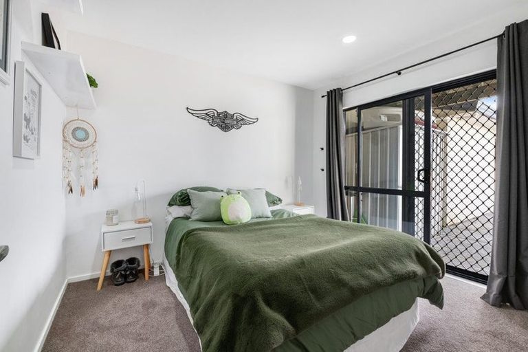Photo of property in 18 Roseville Road, Gulf Harbour, Whangaparaoa, 0930