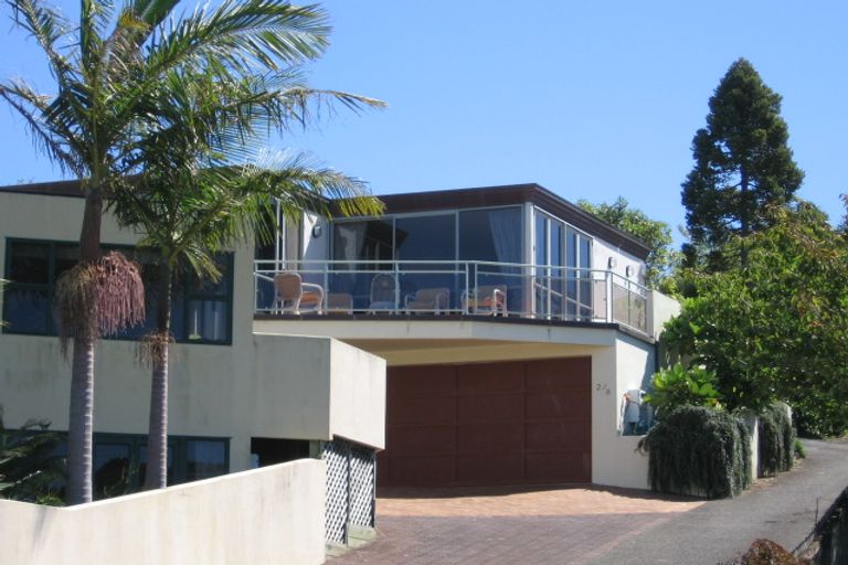 Photo of property in 2/8 Beach Road, Castor Bay, Auckland, 0620