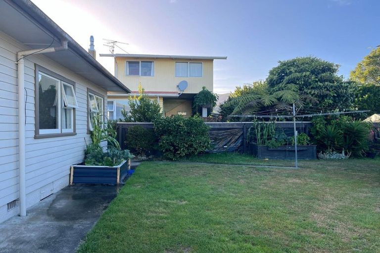 Photo of property in 118 Songer Street, Stoke, Nelson, 7011