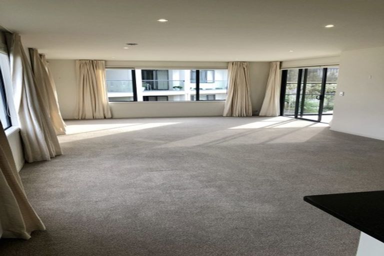 Photo of property in Prestige On Pupuke, 30/73 Anzac Street, Takapuna, Auckland, 0622