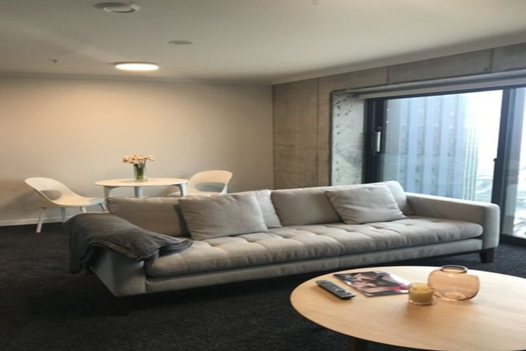 Photo of property in Frame Apartments, 1401/111 Molesworth Street, Thorndon, Wellington, 6011