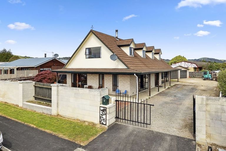 Photo of property in 2 Cedar Crescent, Mosgiel, 9024