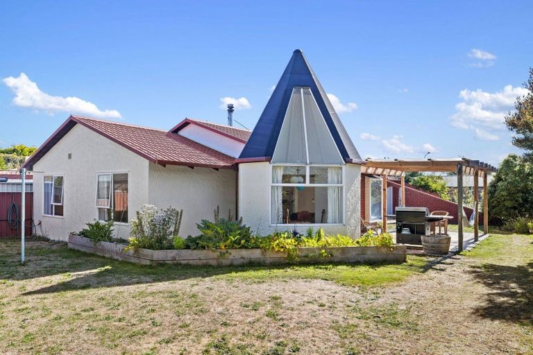 Photo of property in 7 Ludlow Place, Parklands, Christchurch, 8083