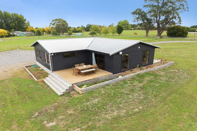 Photo of property in 709 Ongaonga Road, Ongaonga, Waipawa, 4272
