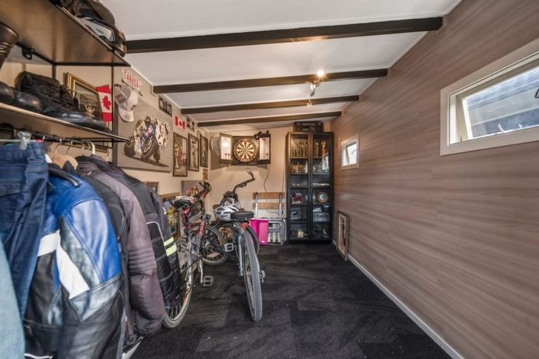 Photo of property in 31 Lantana Place, Mount Maunganui, 3116