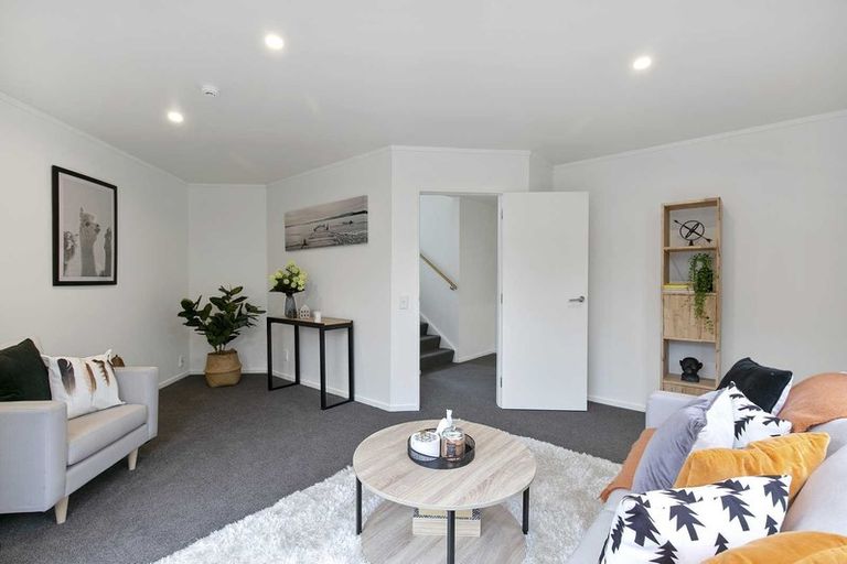 Photo of property in 54a Strathavon Road, Miramar, Wellington, 6022