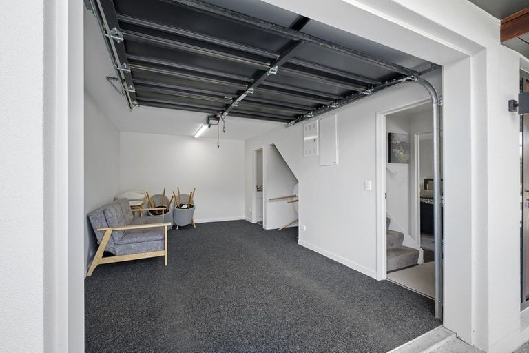 Photo of property in 2 Stamper Lane, Arthurs Point, Queenstown, 9371