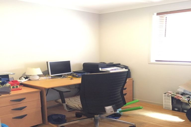 Photo of property in 29 Horizon View Road, Oteha, Auckland, 0632