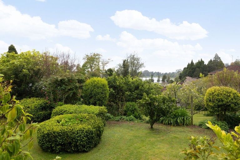 Photo of property in 150 Lake Crescent, Hamilton Lake, Hamilton, 3204