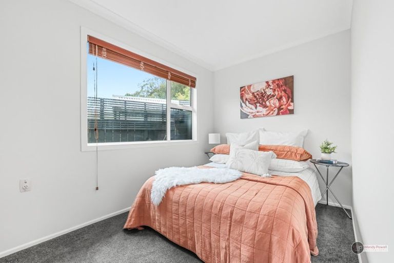 Photo of property in 46 Waipounamu Drive, Kelson, Lower Hutt, 5010