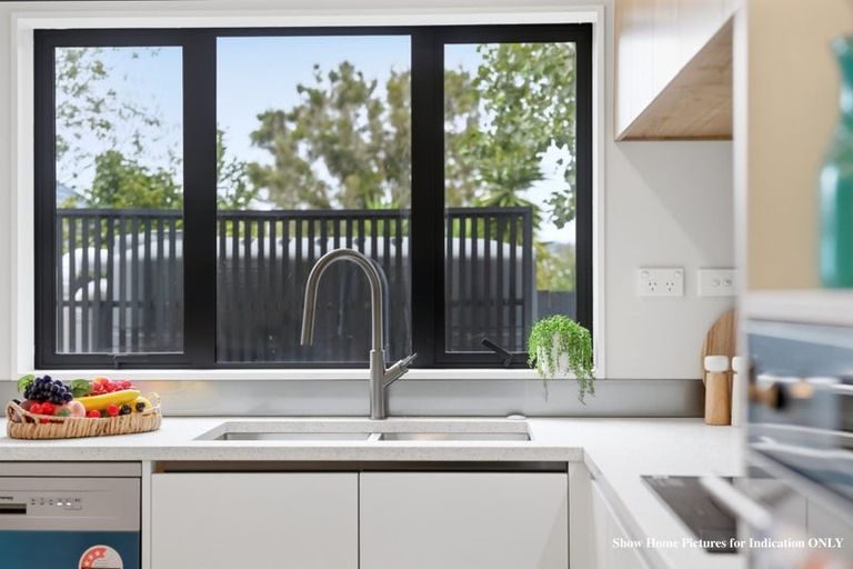 Photo of property in 4/7 Tapu Road, Huapai, Kumeu, 0810