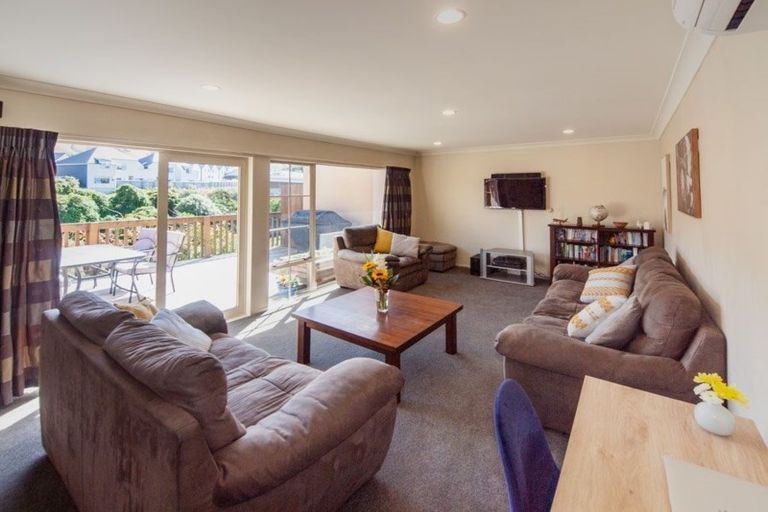 Photo of property in 55 Lakewood Avenue, Churton Park, Wellington, 6037