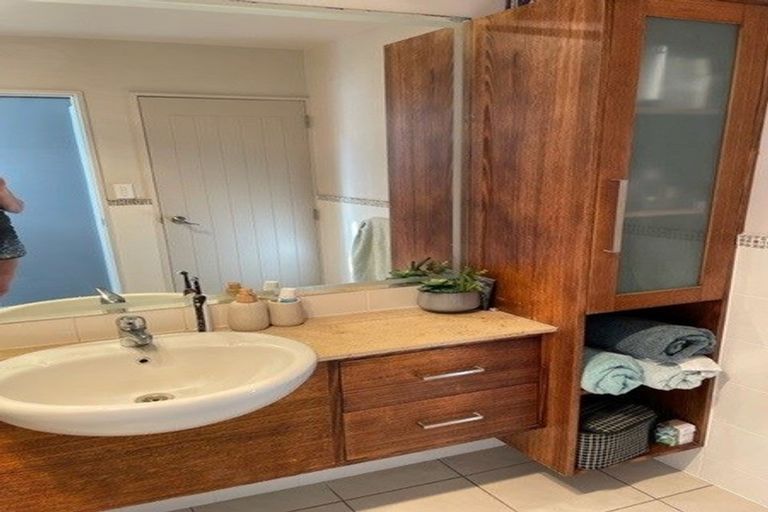 Photo of property in 5/29 Third Avenue, Tauranga, 3110