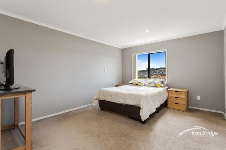 Photo of property in 9 Vicente Place, Oteha, Auckland, 0632