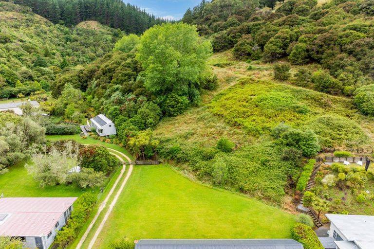 Photo of property in 630 Waipatiki Road, Tangoio, Napier, 4181