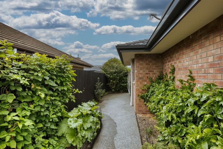 Photo of property in 7 Raranga Street, Marshland, Christchurch, 8083