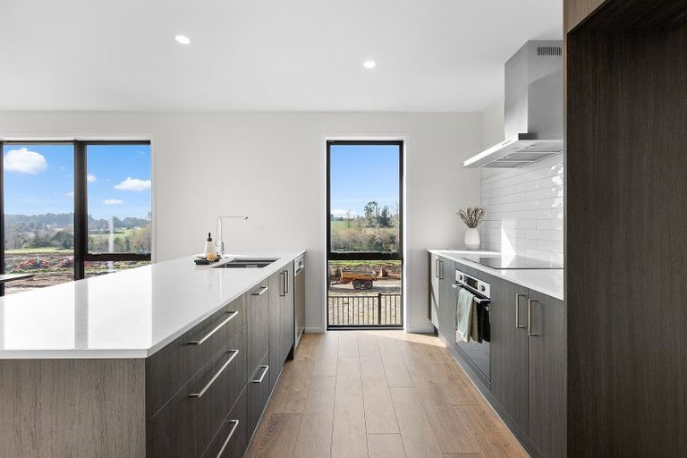 Photo of property in 11 Lumino Terrace, Peacocke, Hamilton, 3206