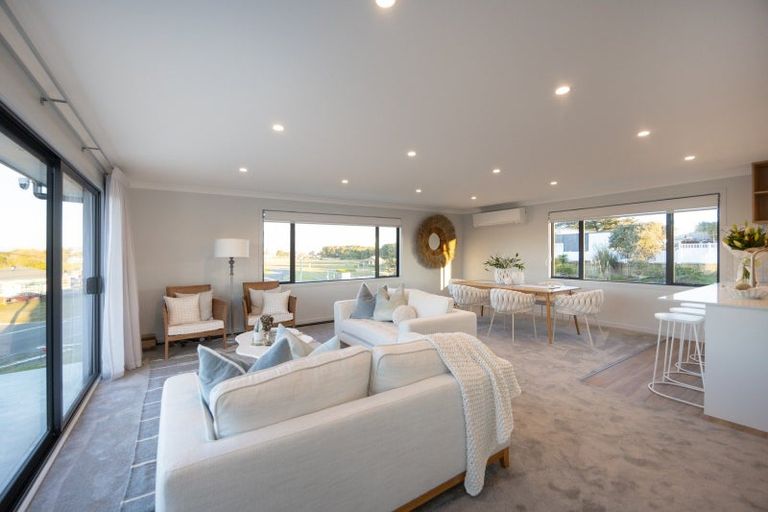 Photo of property in 2 Ocean Beach Street, Foxton Beach, Foxton, 4815