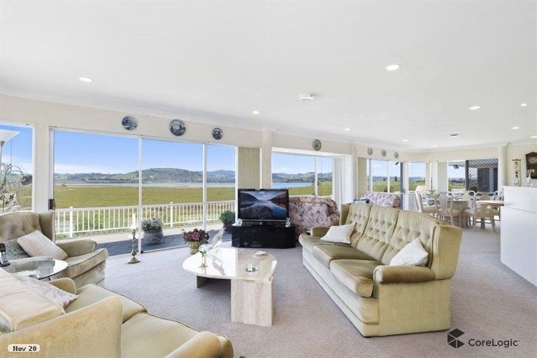 Photo of property in 7 Phoenix Heights, Mount Maunganui, 3116