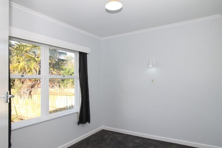 Photo of property in 28 Bradbury Road, Botany Downs, Auckland, 2010