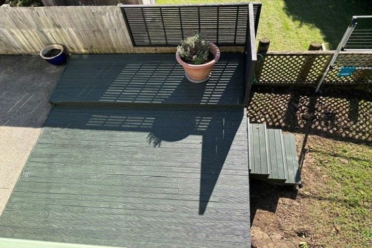 Photo of property in 67a Birkdale Road, Birkdale, Auckland, 0626