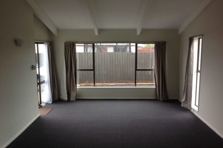 Photo of property in 300 Bower Avenue, North New Brighton, Christchurch, 8083