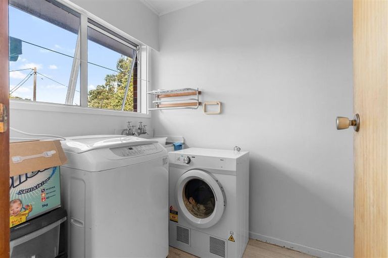 Photo of property in 15 Camellia Avenue, Ruakaka, 0116