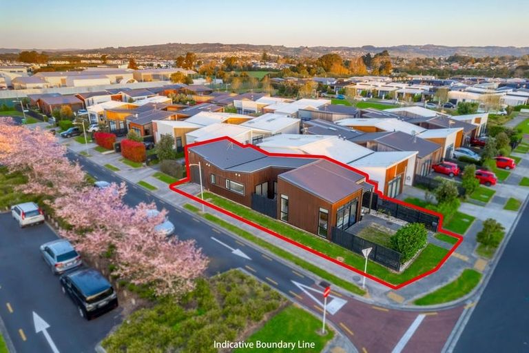 Photo of property in 7 Liberation Road, Papakura, 2110