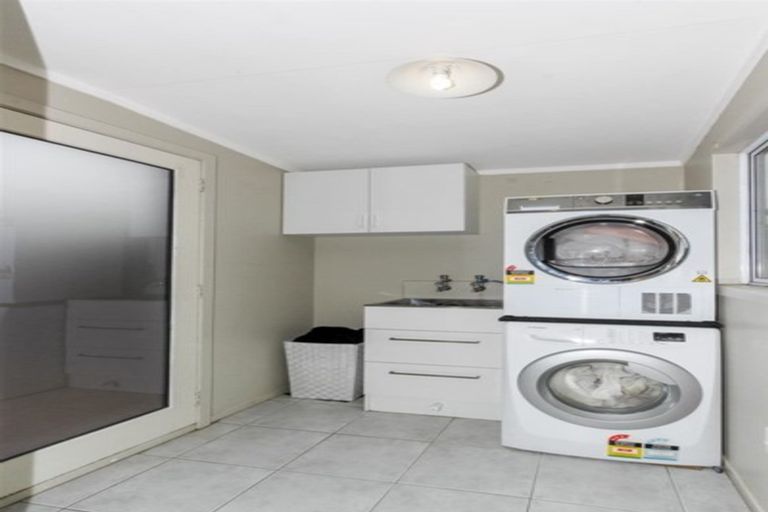 Photo of property in 6 Sole Avenue, Bell Block, New Plymouth, 4312