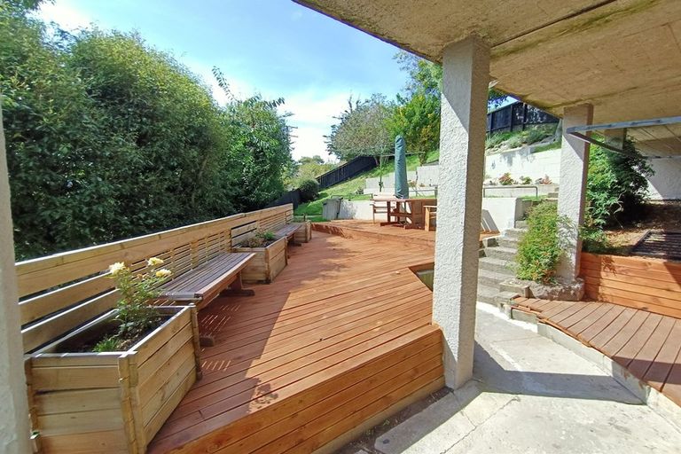 Photo of property in 2 Church Hill Road, Green Island, Dunedin, 9018