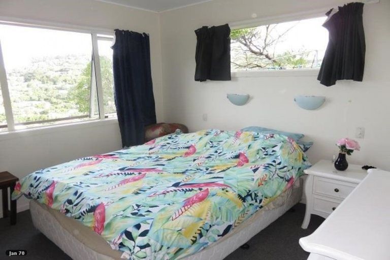 Photo of property in 62a Winston Street, Crofton Downs, Wellington, 6035