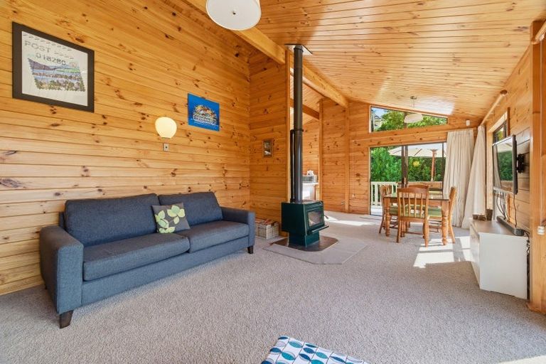 Photo of property in 26 Summit Road, Lake Okareka, Rotorua, 3076