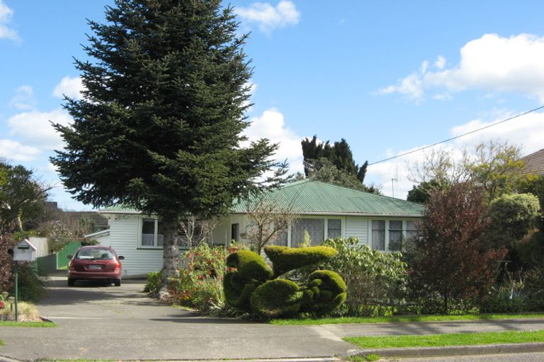 Photo of property in 5 Hammond Street, Bulls, 4818