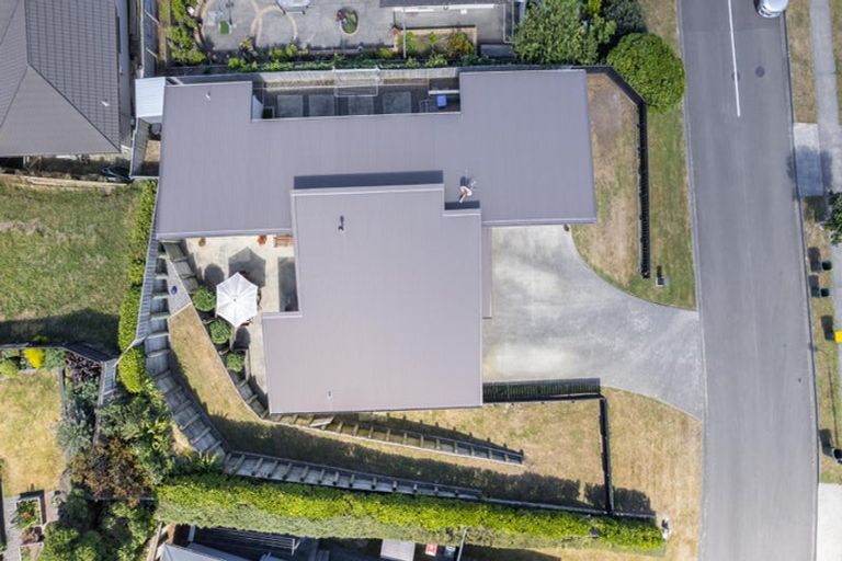 Photo of property in 33 Kahurangi Heights, Aotea, Porirua, 5024