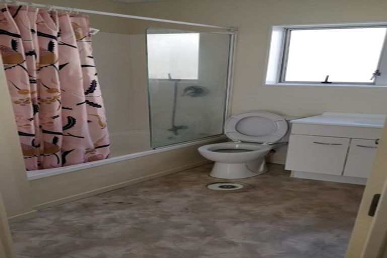 Photo of property in 38 Kona Crescent, Henderson, Auckland, 0610