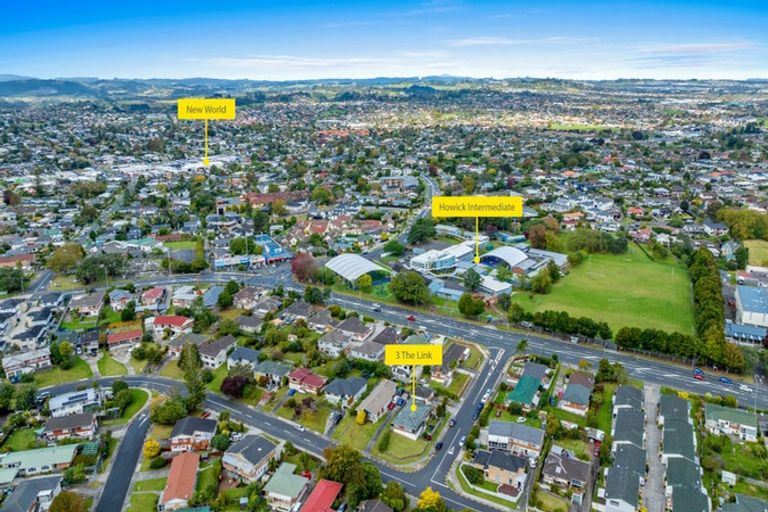 Photo of property in 3 The Link, Howick, Auckland, 2010