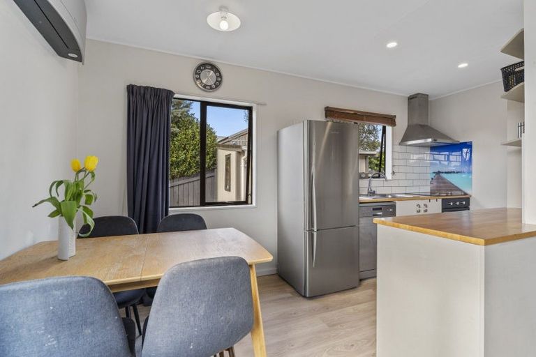 Photo of property in 118 Makarini Street, Paraparaumu, 5032