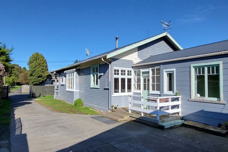 Photo of property in 14 Hunia Street, Marton, 4710