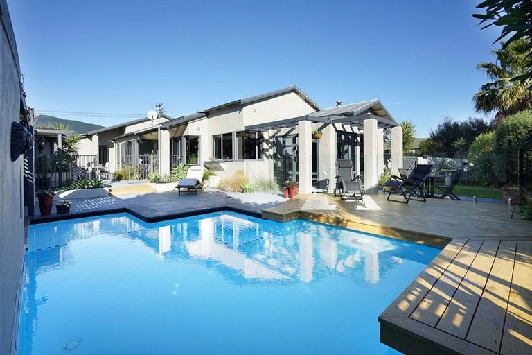 Photo of property in 137 Aldinga Avenue, Stoke, Nelson, 7011