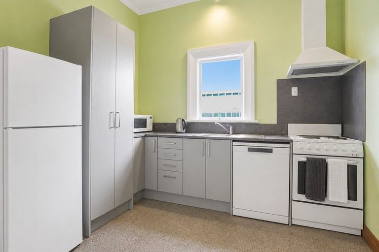 Photo of property in 64 Hazel Avenue, Caversham, Dunedin, 9012