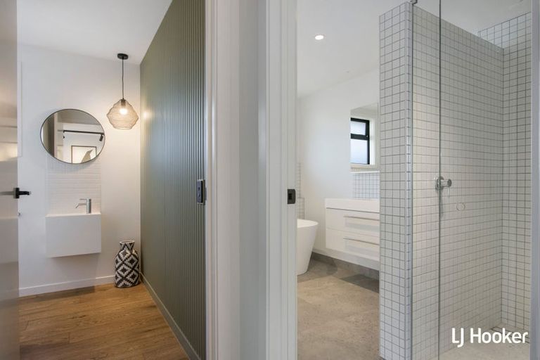 Photo of property in 55 Seaforth Road, Waihi Beach, 3611