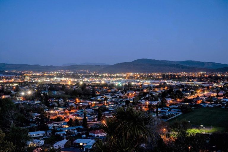 Photo of property in 29 Russell Crescent, Western Heights, Rotorua, 3015