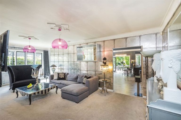 Photo of property in 15 Ake Ake Avenue, Hokowhitu, Palmerston North, 4410