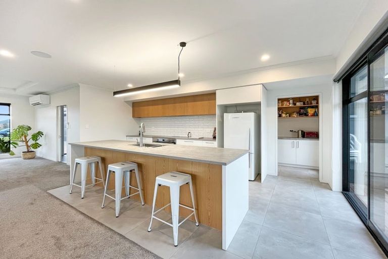 Photo of property in 8 Texel Crescent, West Melton, 7618