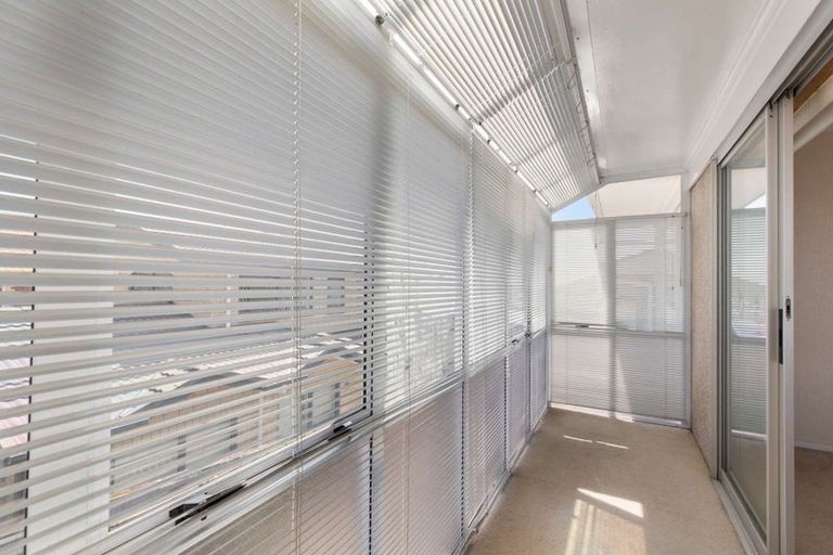 Photo of property in 1/160 Mount Albert Road, Mount Albert, Auckland, 1025