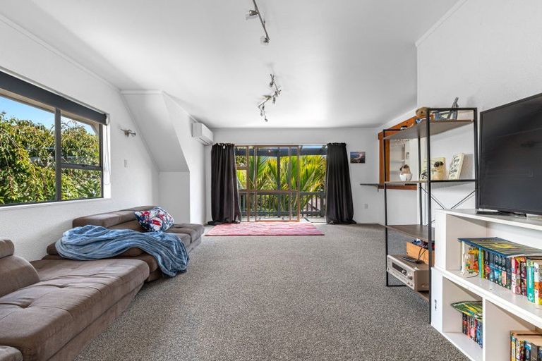 Photo of property in 35 Glenn Terrace, Otumoetai, Tauranga, 3110