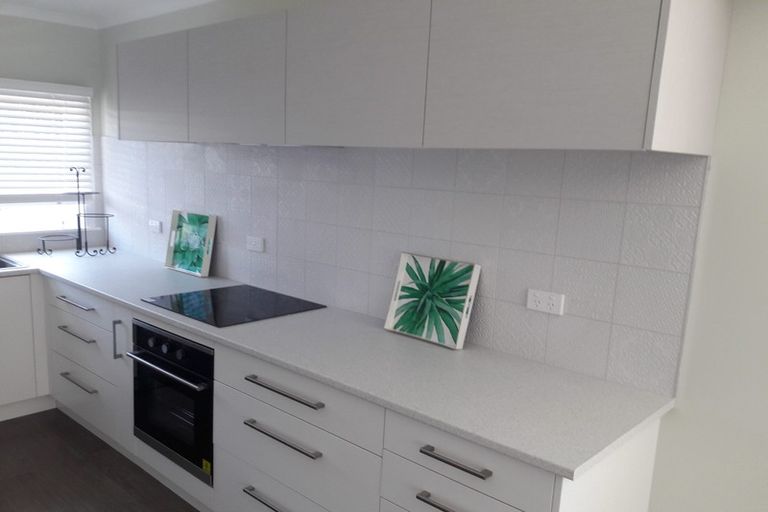 Photo of property in 1/204a Park Road South, Akina, Hastings, 4122