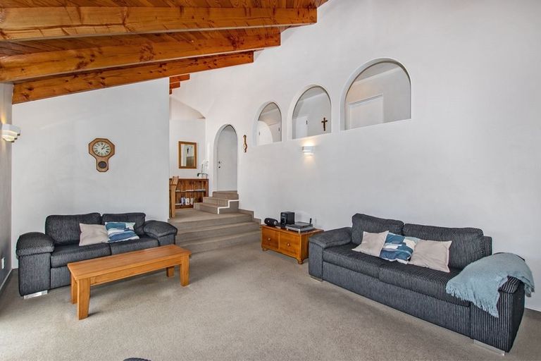 Photo of property in 9 Ngahere Drive, Horahora, Whangarei, 0110